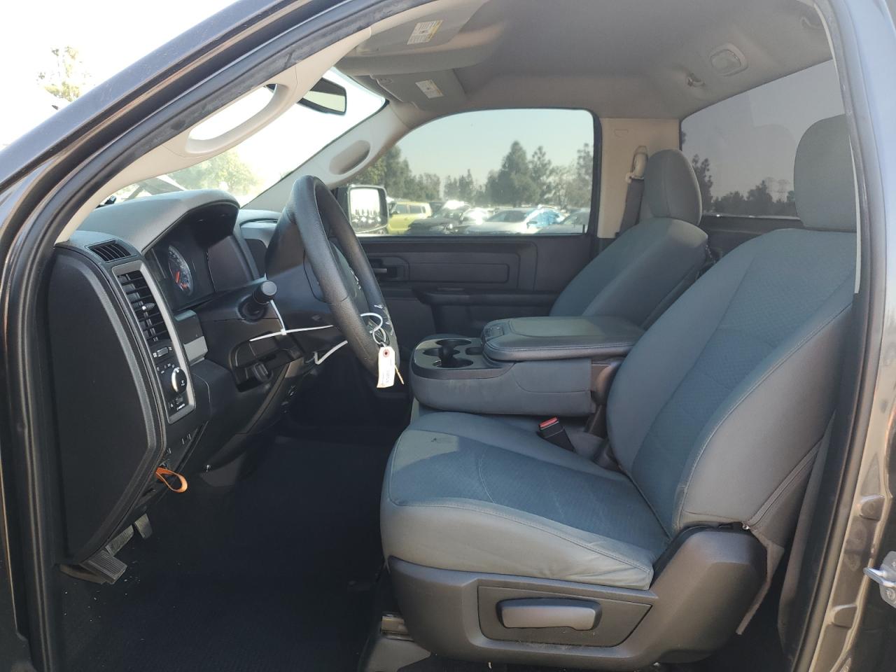 2018 RAM 1500 - Image 7