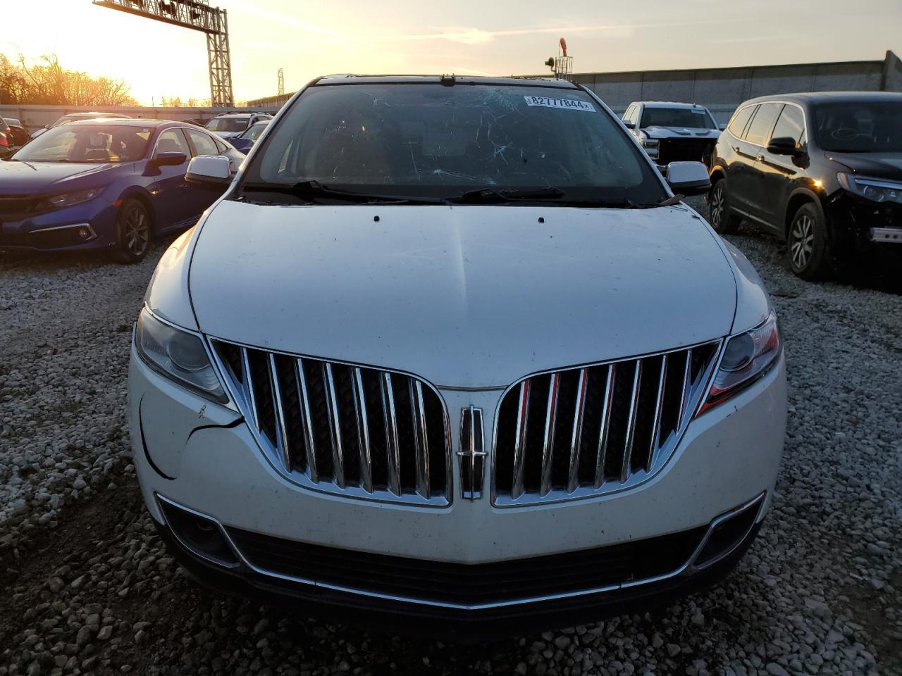 2013 Lincoln MKX - Image 5