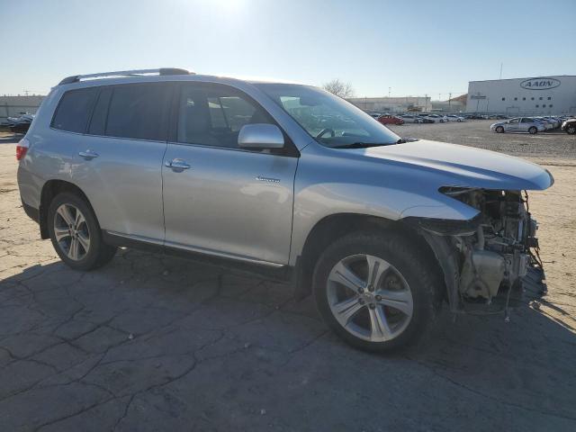  TOYOTA HIGHLANDER 2013 Серебристый