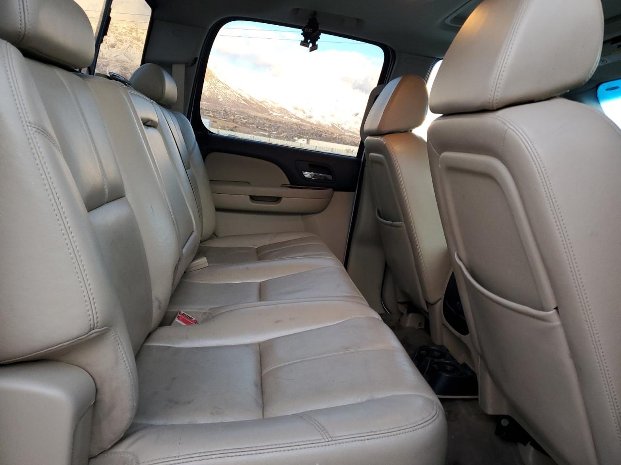2008 Chevrolet Silverado - Image 10