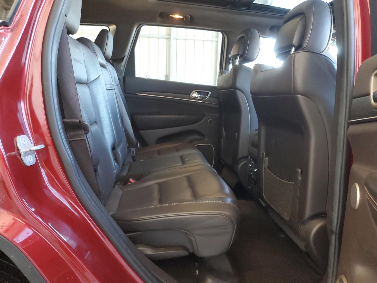 2014 Jeep Grand Cherokee - Image 11