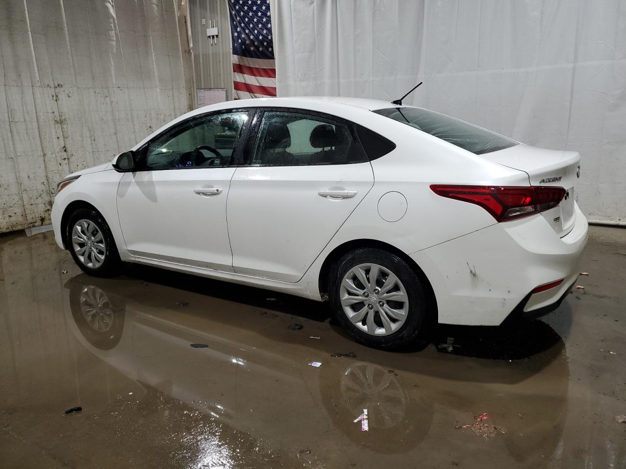 2021 Hyundai Accent - Image 2