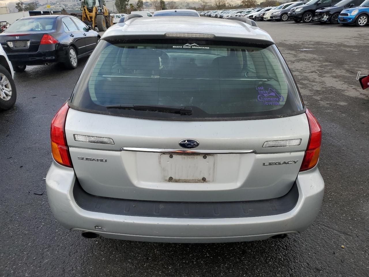 2005 Subaru Legacy - Image 6