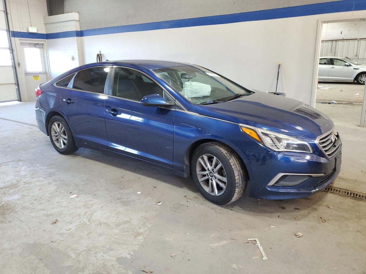 VIN 5NPE24AF7GH368117 2016 HYUNDAI SONATA no.4