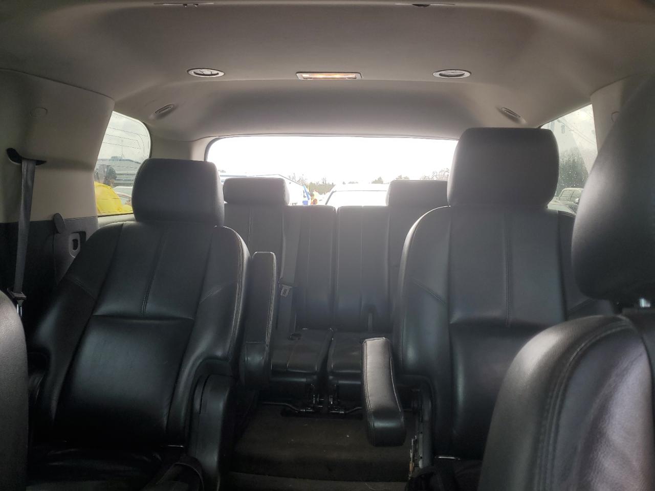 2012 Chevrolet Tahoe - Image 10