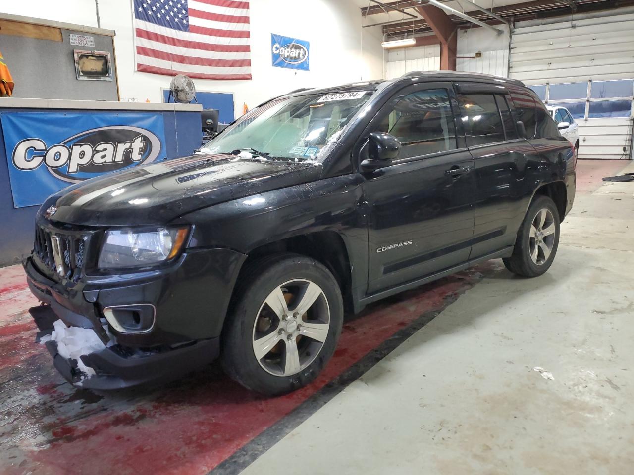 VIN 1C4NJDEB3GD744926 2016 JEEP COMPASS no.1