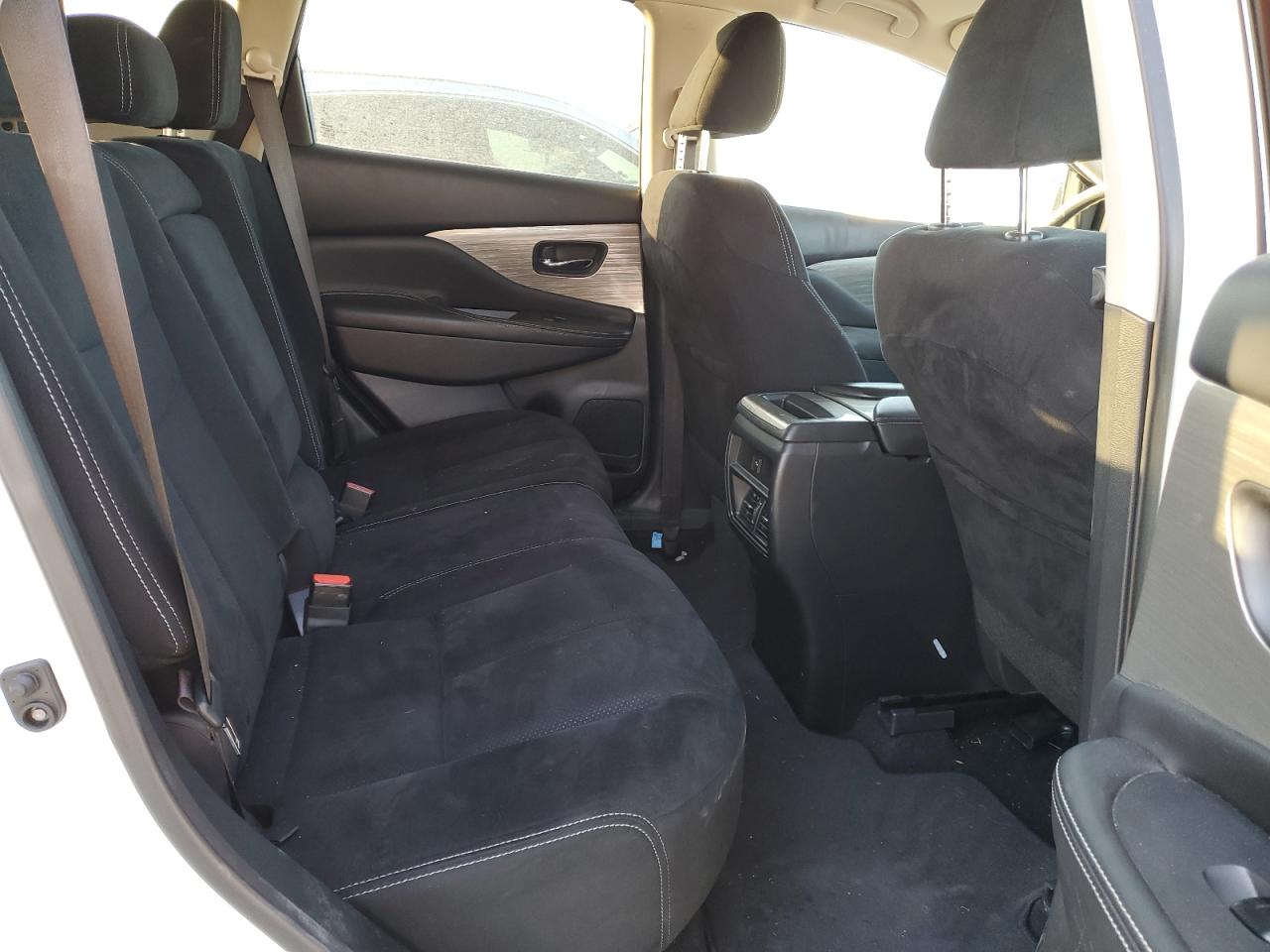 2018 Nissan Murano - Image 11