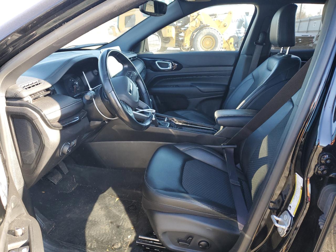 2022 Jeep Compass - Image 7