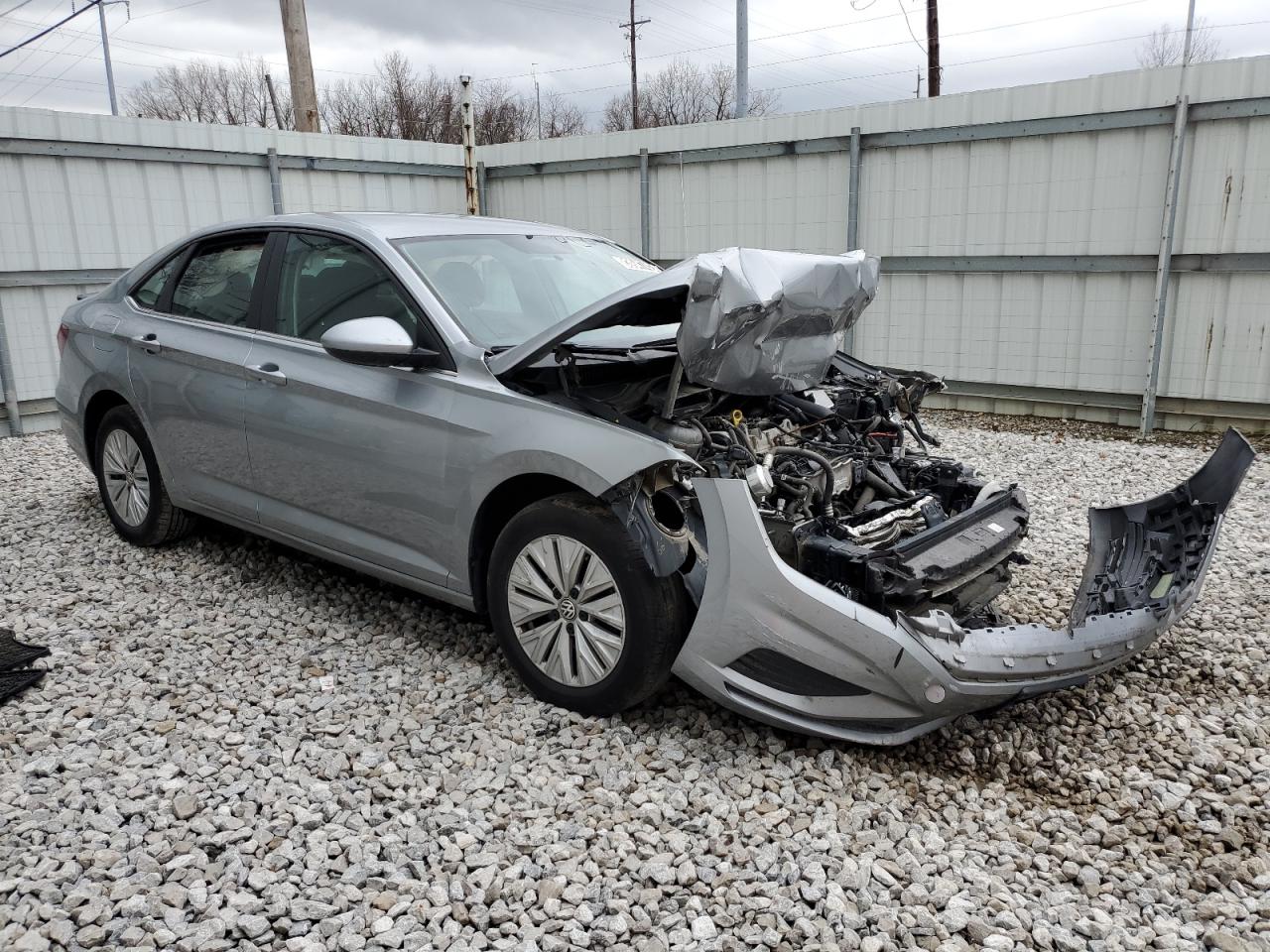 2019 Volkswagen Jetta - Image 4