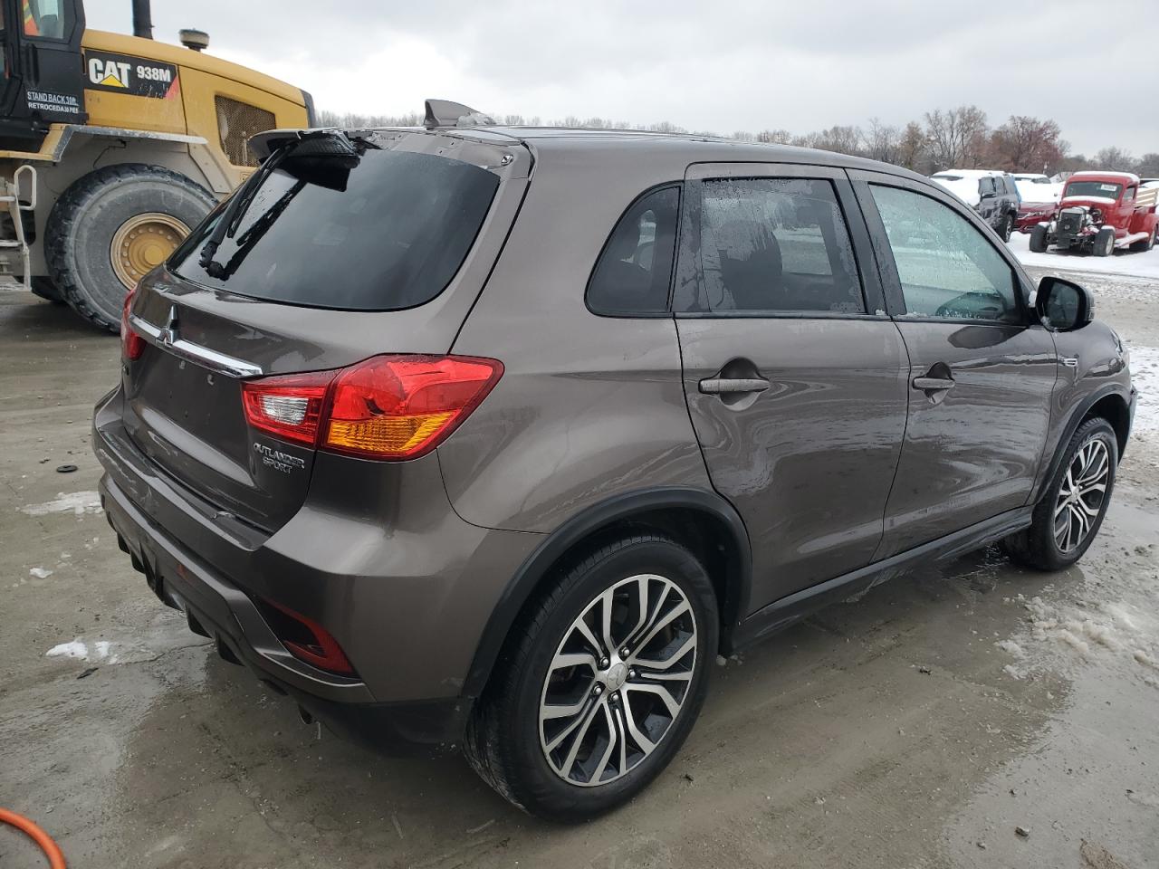 VIN JA4AP3AU7KU029410 2019 MITSUBISHI OUTLANDER no.3