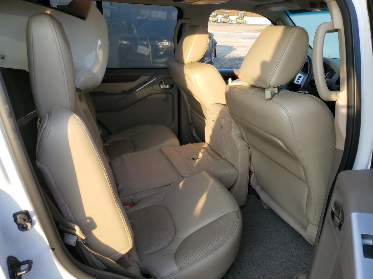 2012 Nissan Pathfinder - Image 10