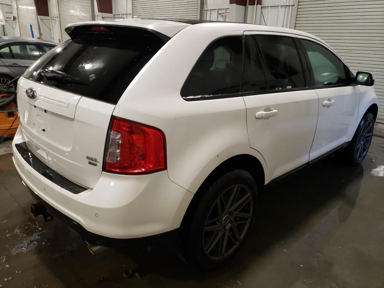 2012 Ford Edge - Image 3