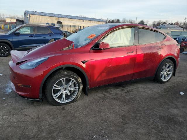  TESLA MODEL Y 2024 Красный