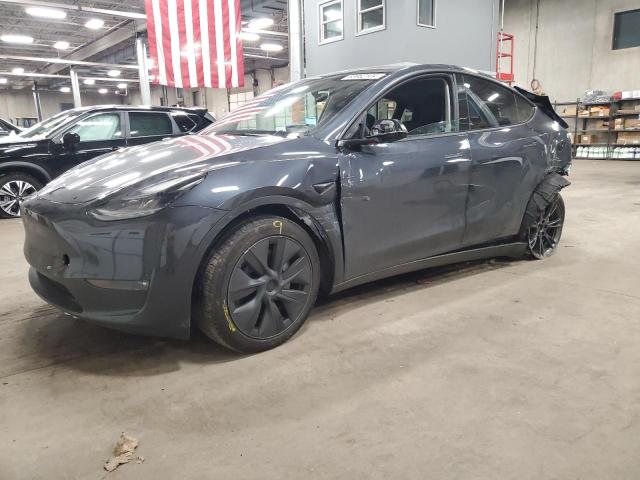 TESLA MODEL Y 2024 Szary