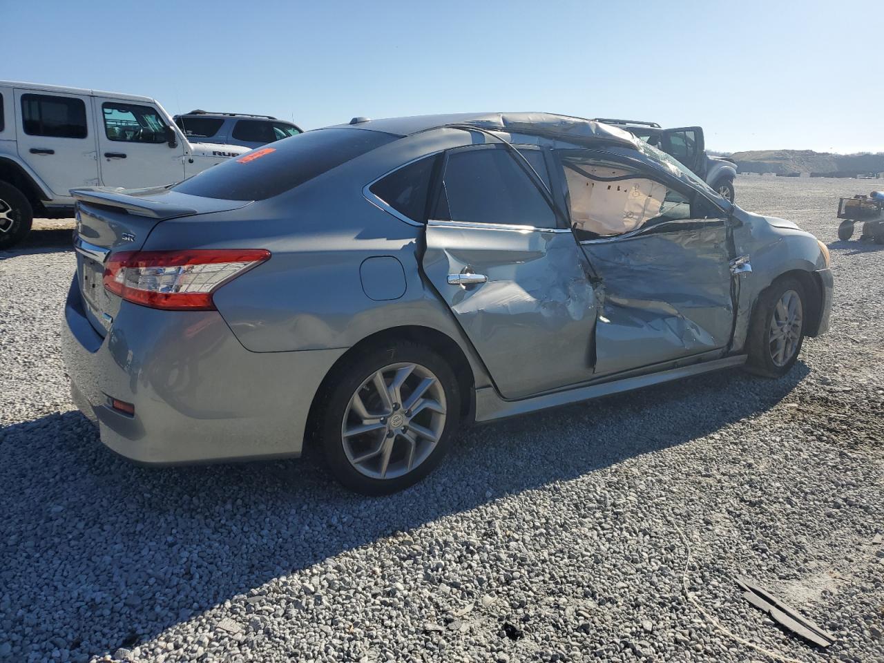 2013 Nissan Sentra - Image 3