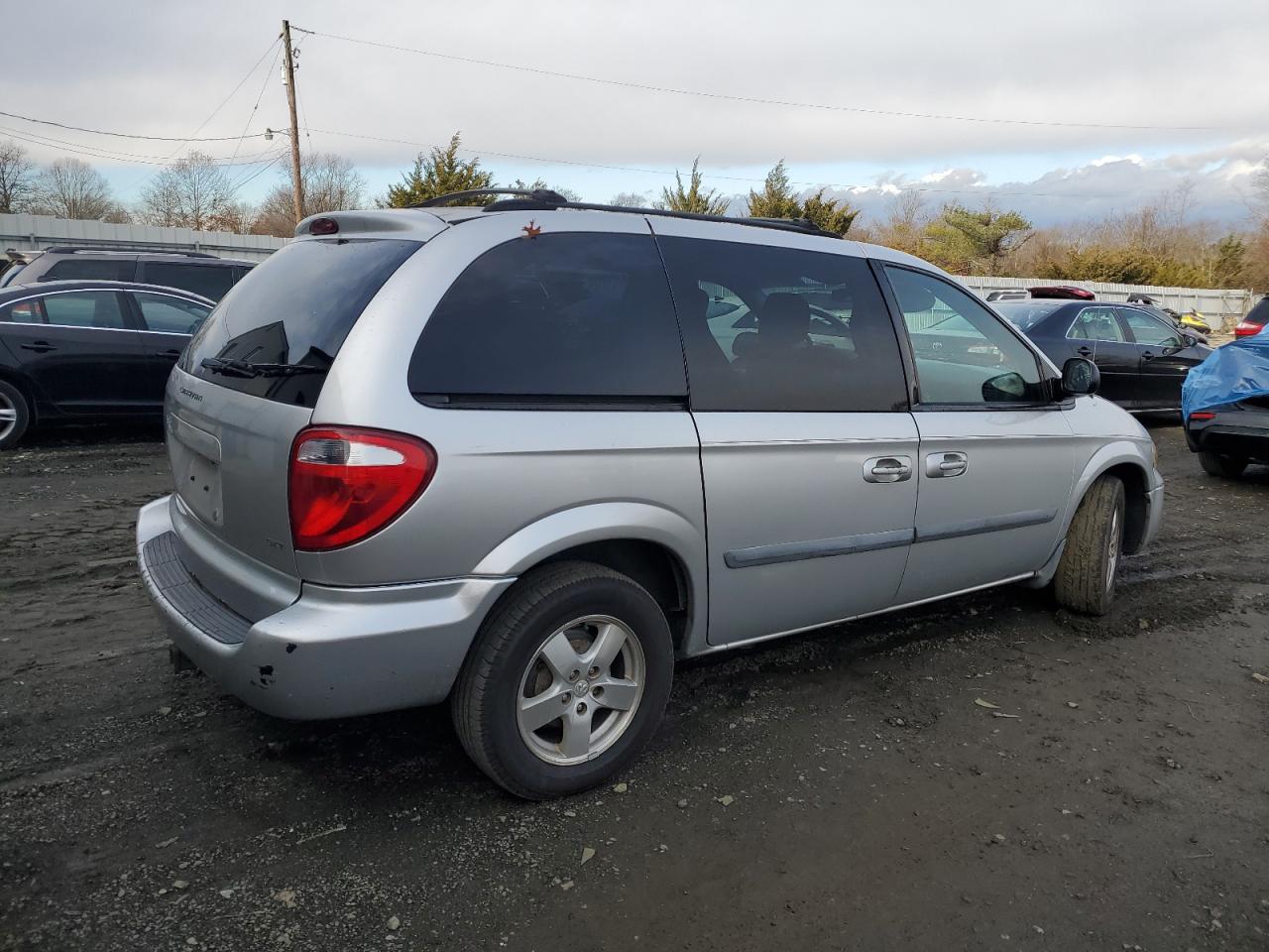 2006 Dodge Caravan - Image 3
