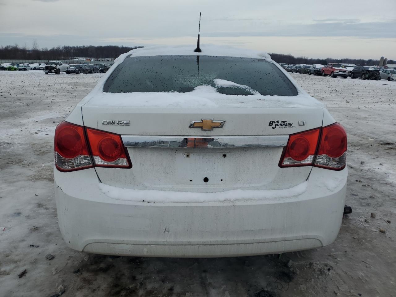 2013 Chevrolet Cruze - Image 6