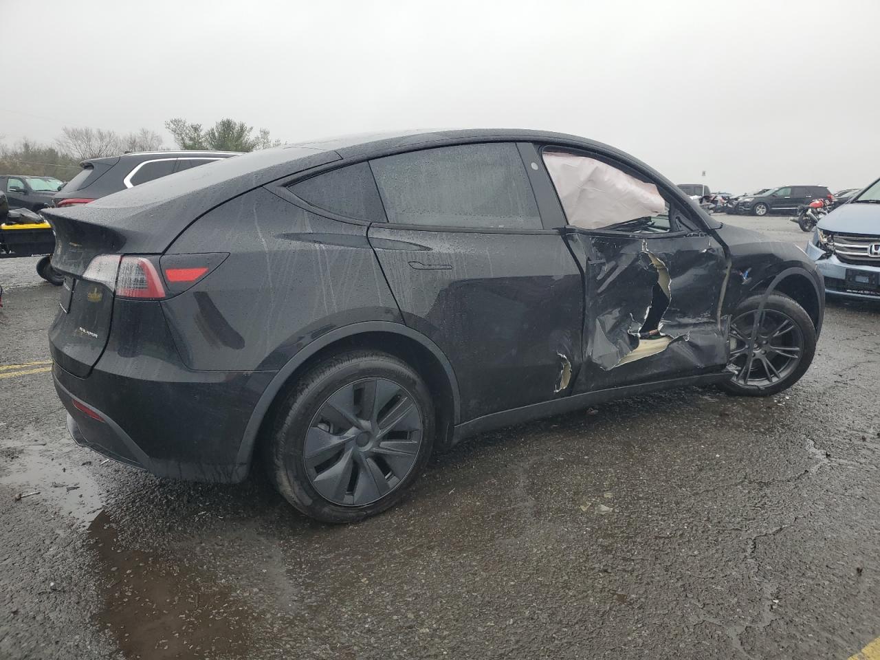 VIN 7SAYGDEE3RF170509 2024 TESLA MODEL Y no.3