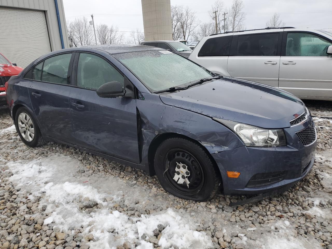 VIN 1G1PA5SH1E7145499 2014 CHEVROLET CRUZE no.4