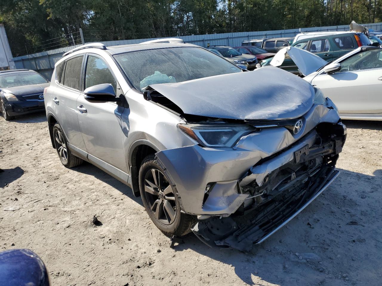 VIN 2T3WFREVXGW264625 2016 TOYOTA RAV4 no.4