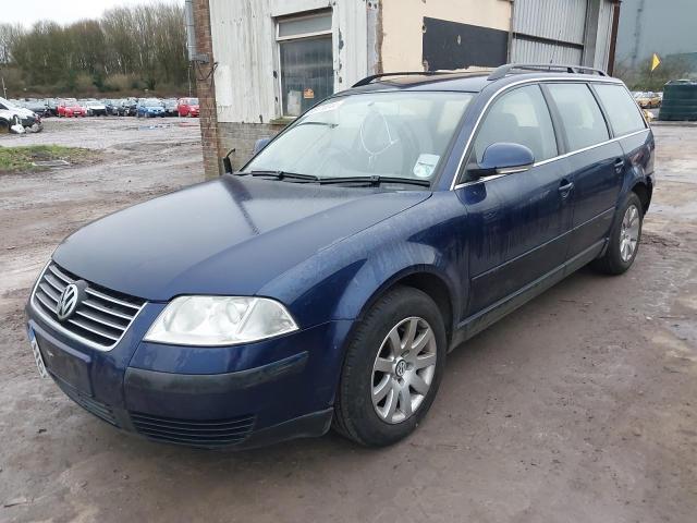 2005 VOLKSWAGEN PASSAT 1.9 TRENDLINE TDI 130 5DR for sale at Copart WESTBURY