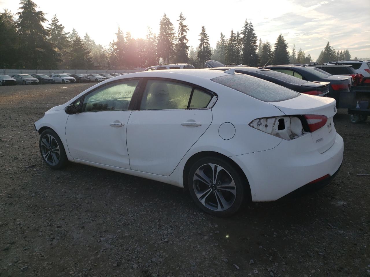 2016 Kia Forte - Image 2