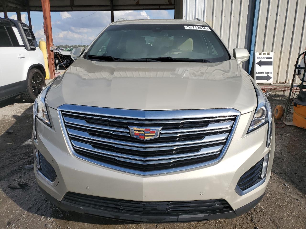 VIN 1GYKNBRS2HZ121835 2017 CADILLAC XT5 no.5