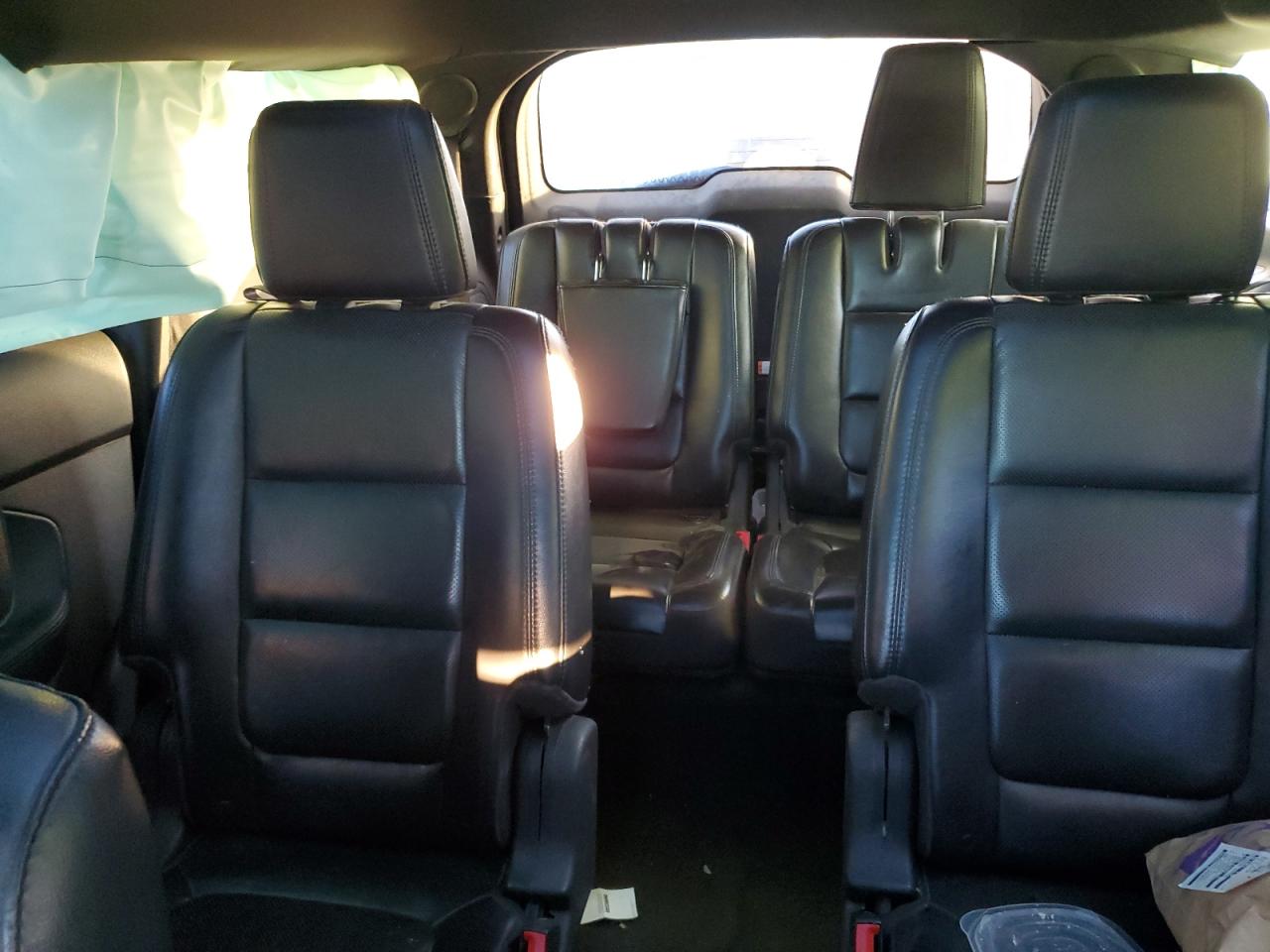 2012 Ford Explorer - Image 10