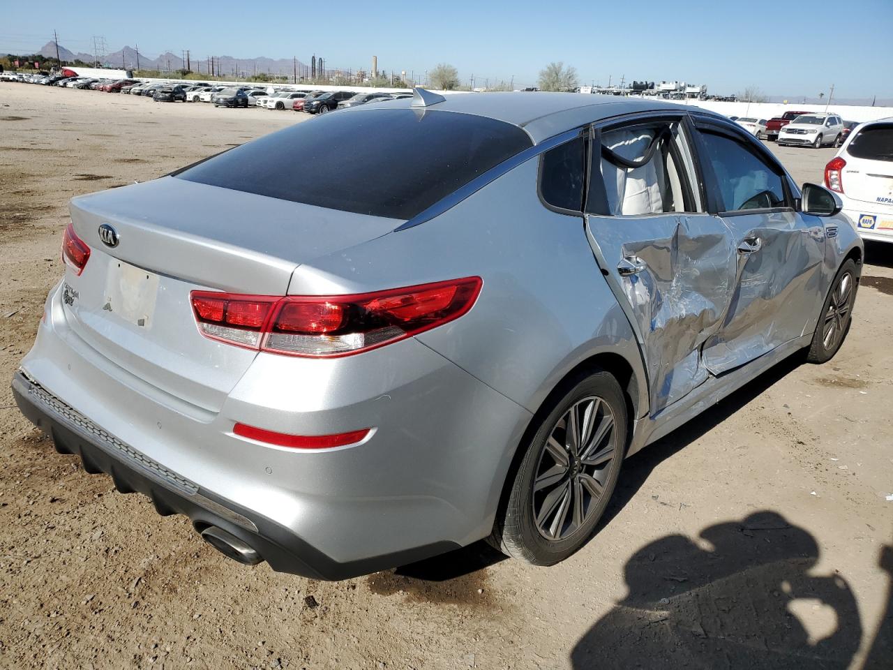 VIN 5XXGT4L3XKG356458 2019 KIA OPTIMA no.3