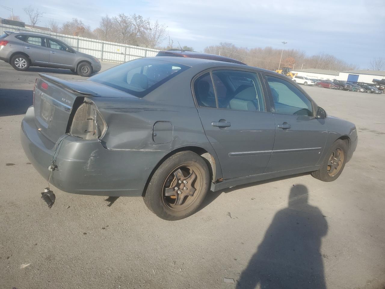 2007 Chevrolet Malibu - Image 3