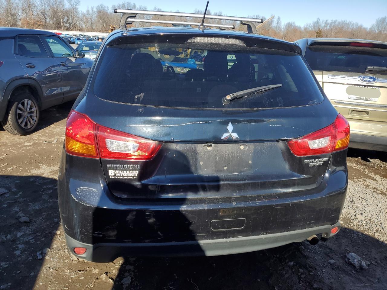 VIN 4A4AR3AU3FE006859 2015 MITSUBISHI OUTLANDER no.6