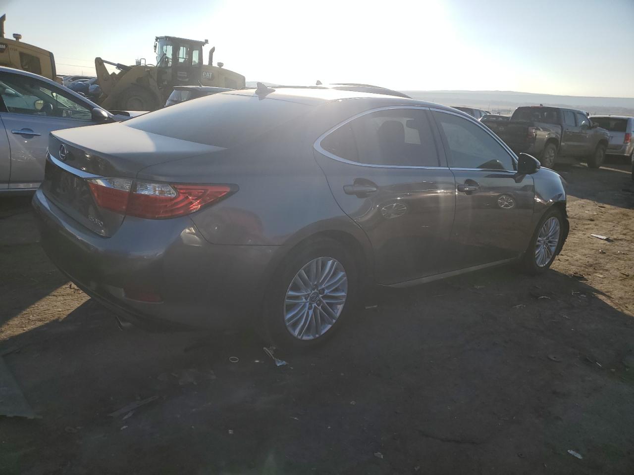 VIN JTHBK1GG2E2094744 2014 LEXUS ES350 no.3