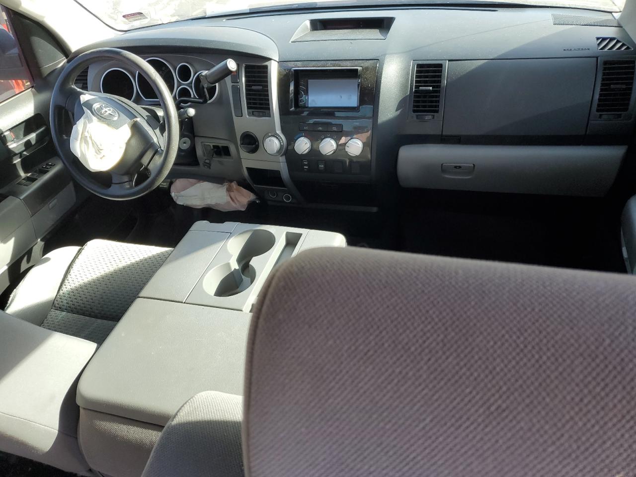 2013 Toyota Tundra - Image 8