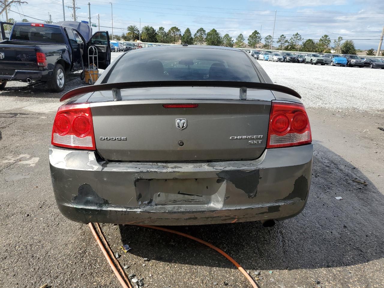 2010 Dodge Charger - Image 6
