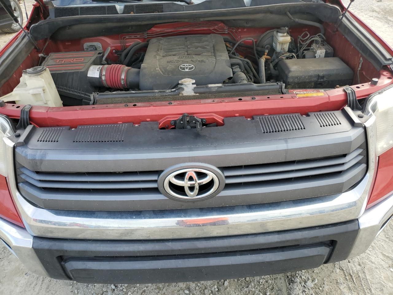 2015 Toyota Tundra - Image 11