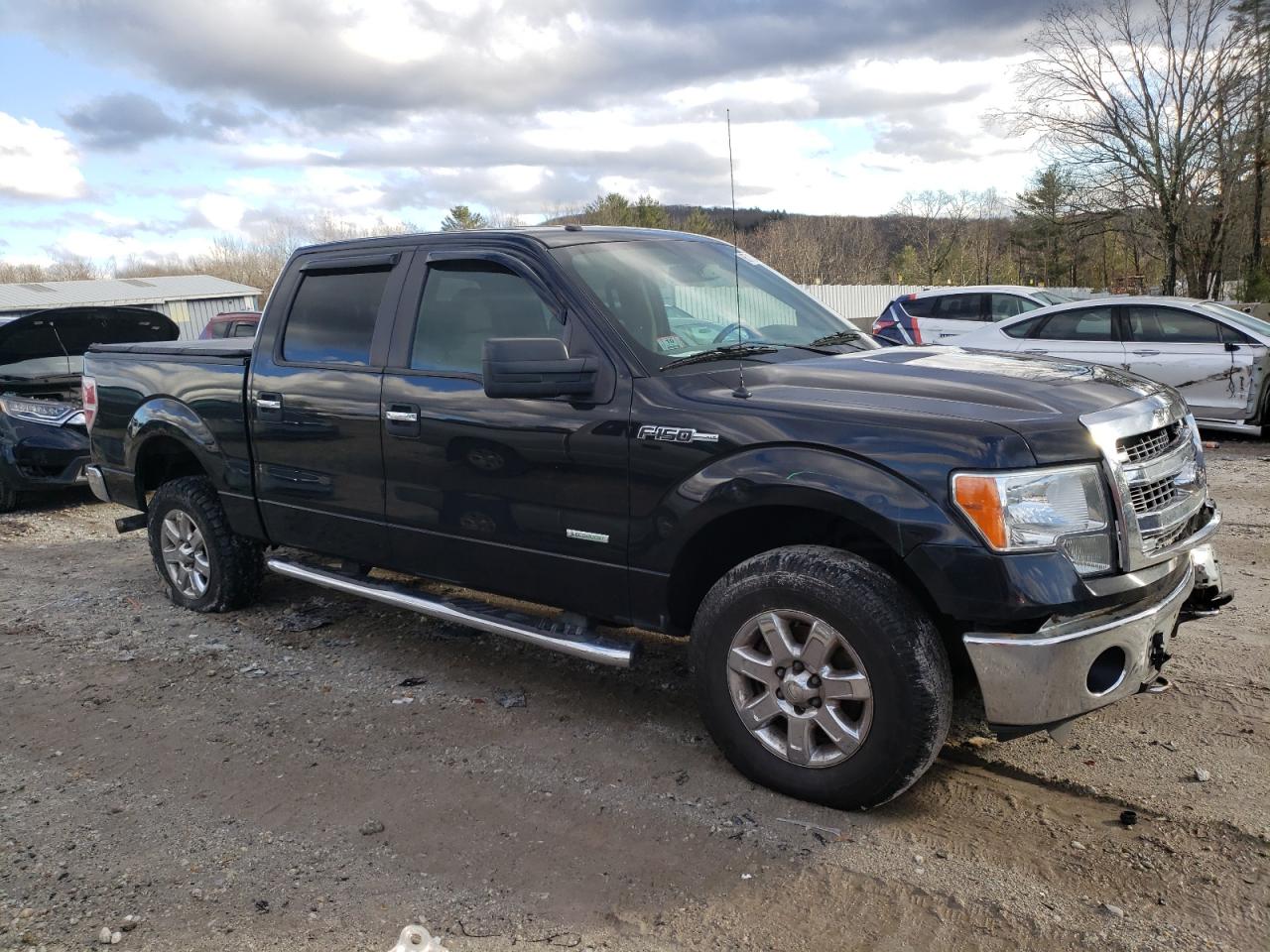 VIN 1FTFW1ET3DFA76896 2013 FORD F-150 no.4