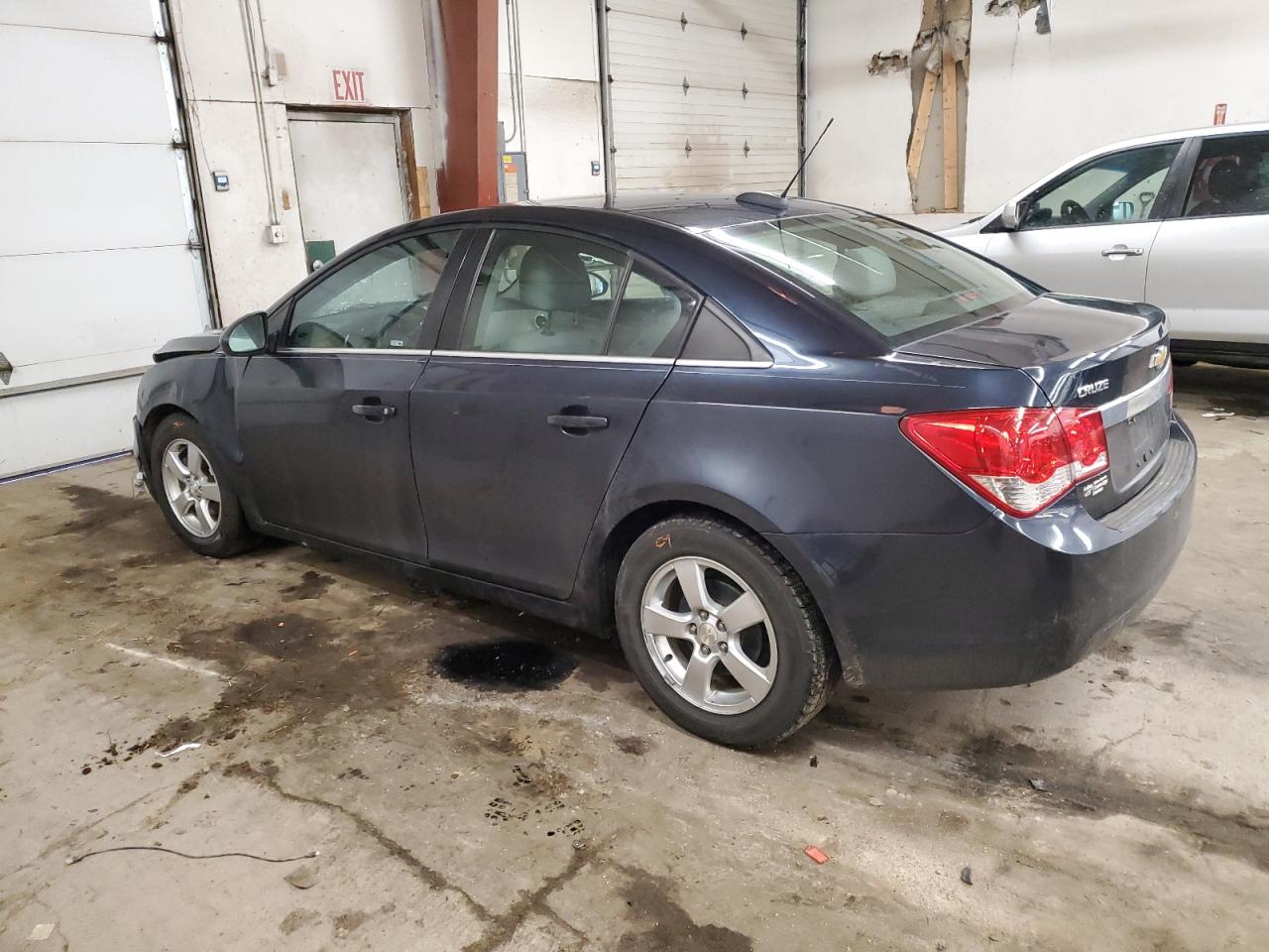 VIN 1G1PC5SB0F7206283 2015 CHEVROLET CRUZE no.2