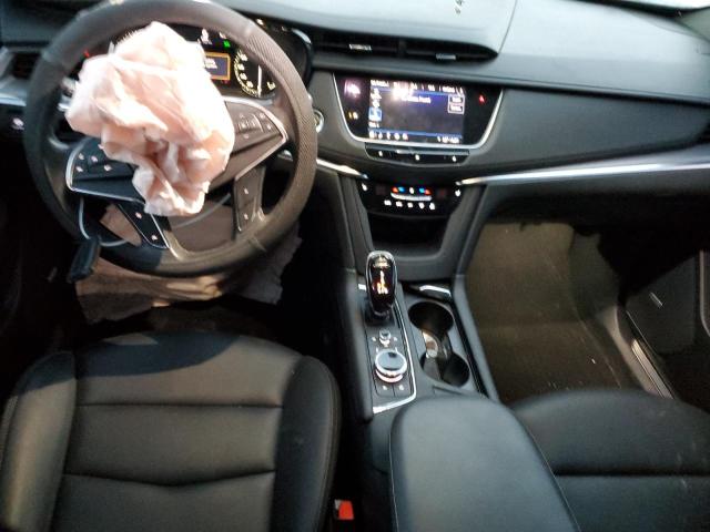  CADILLAC XT5 2021 Czarny