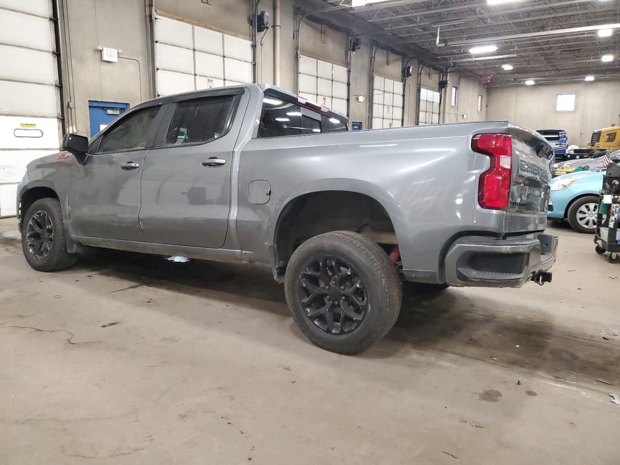 2021 Chevrolet Silverado - Image 2