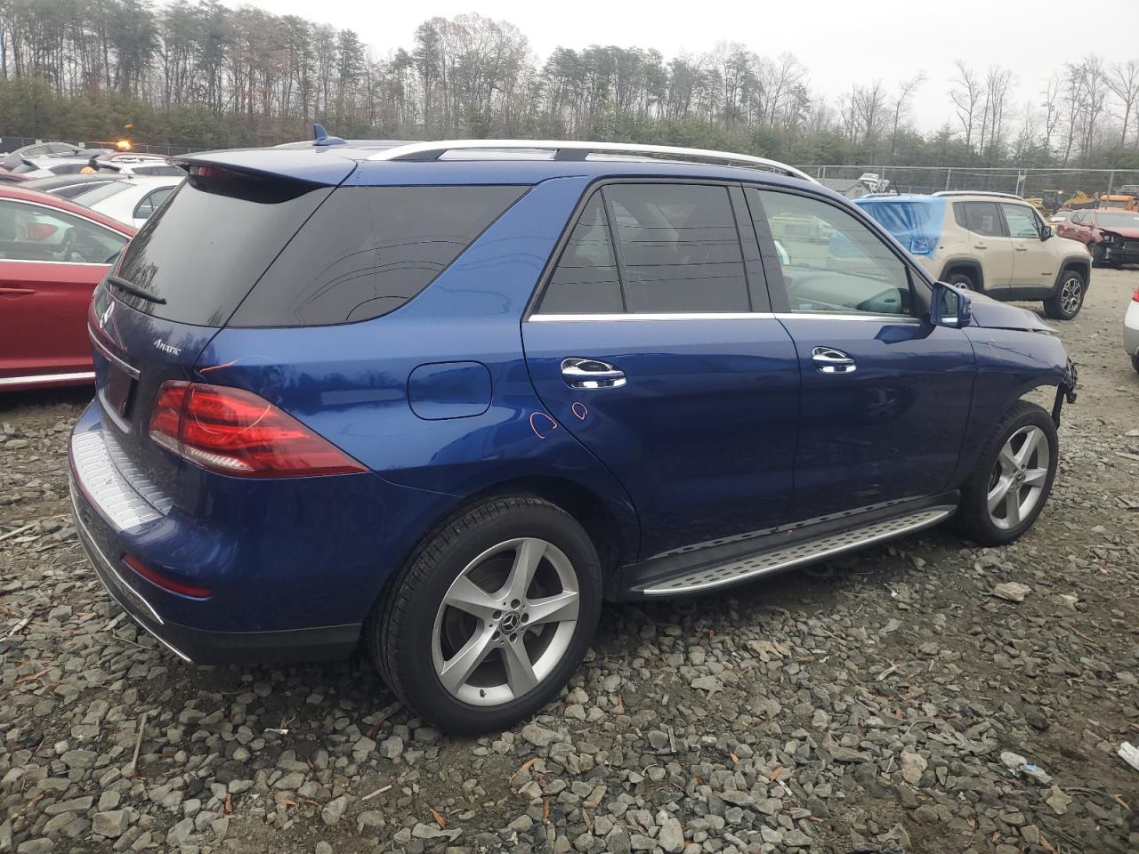 2019 Mercedes-Benz GLE - Image 3