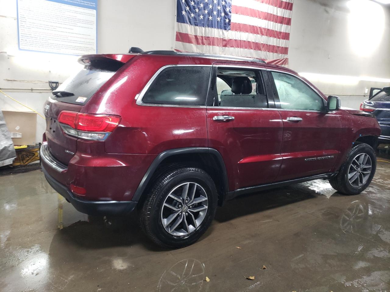 2017 Jeep Grand Cherokee - Image 3