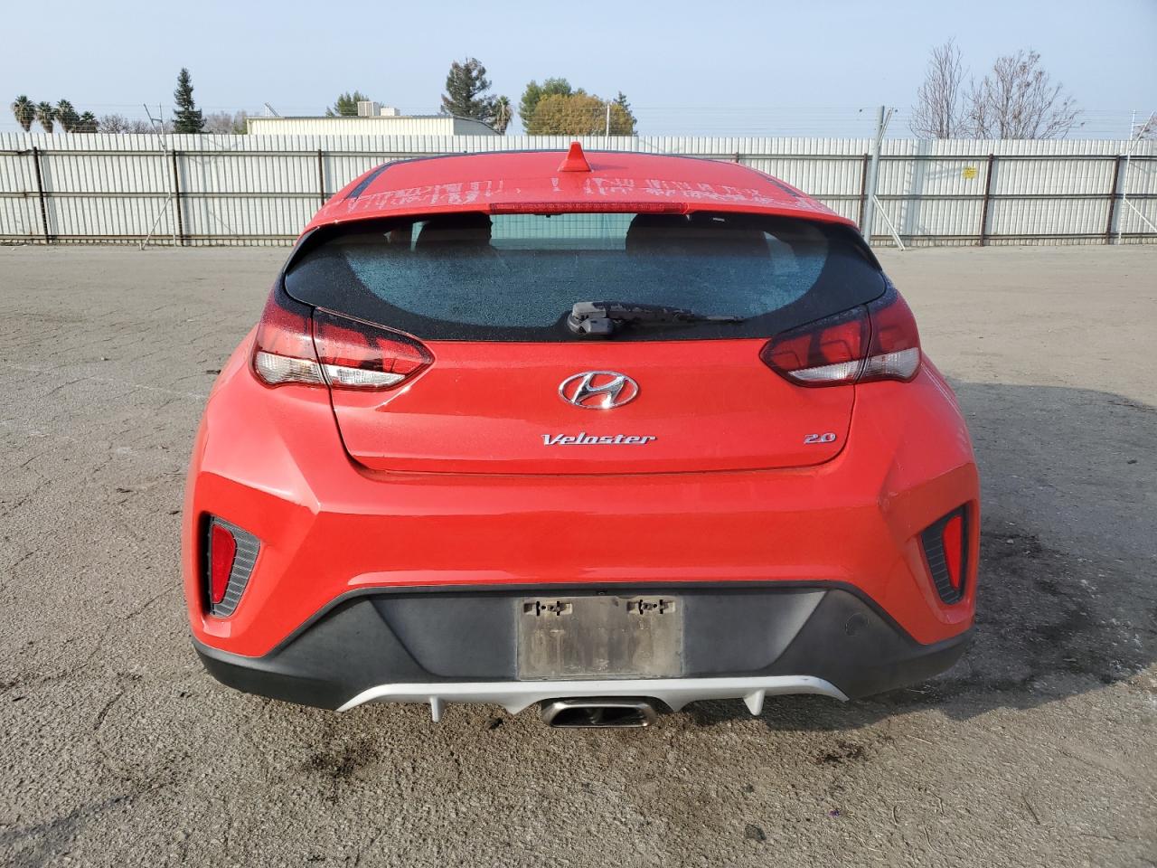 2020 Hyundai Veloster Base VIN: KMHTG6AF0LU030431 Lot: 83497094