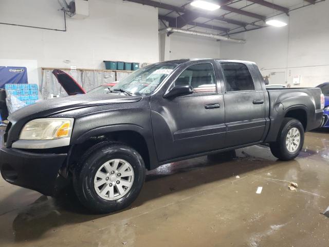 2006 Mitsubishi Raider Ls