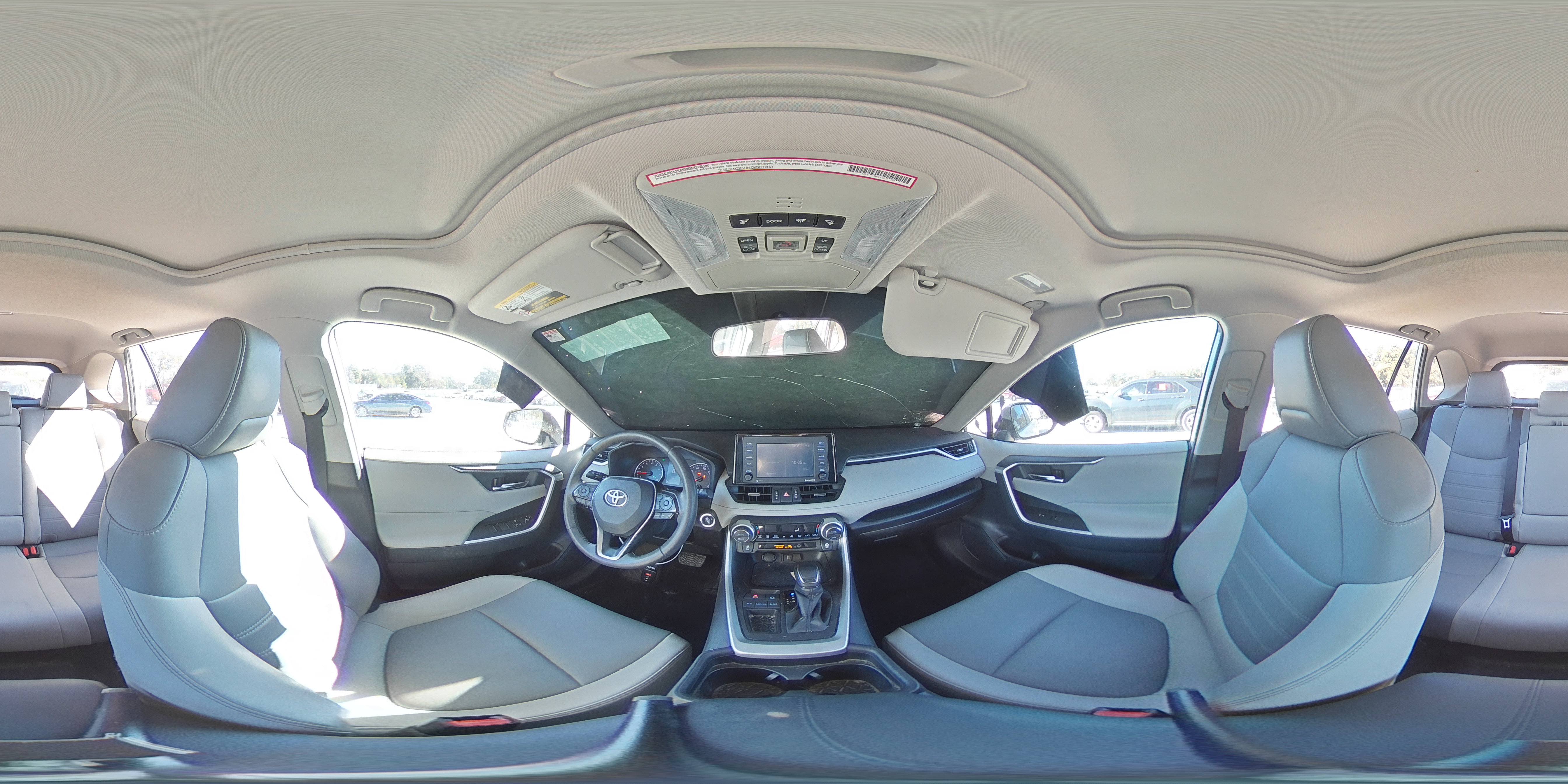 2021 Toyota RAV 4 - Image 12