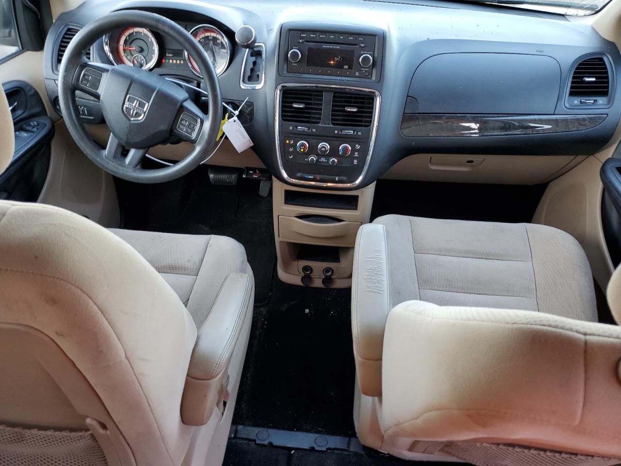2014 Dodge Caravan - Image 8