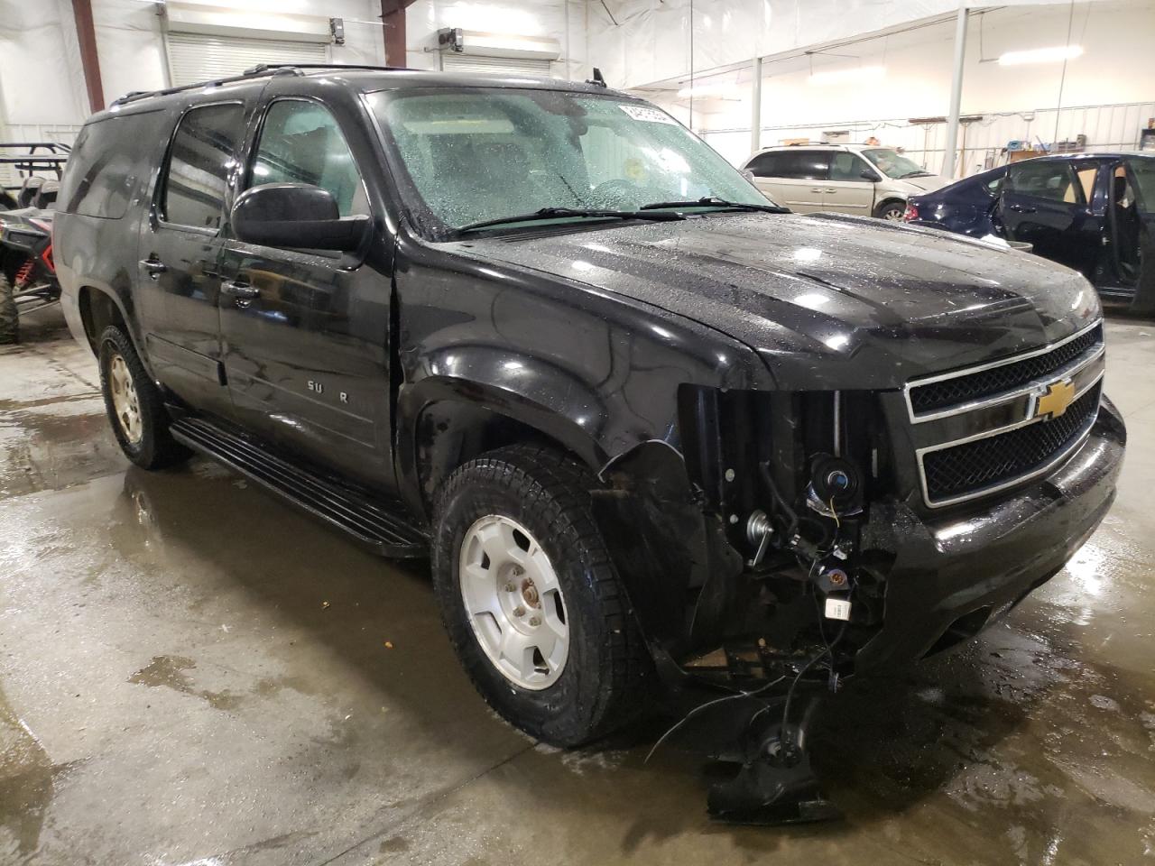 2013 Chevrolet Suburban - Image 4