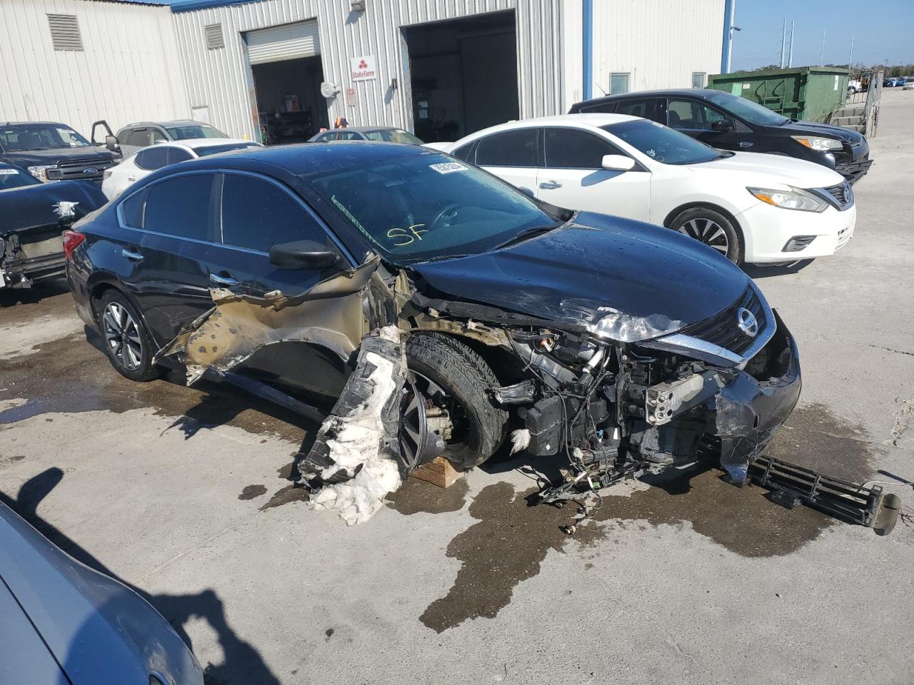 2017 Nissan Altima - Image 4