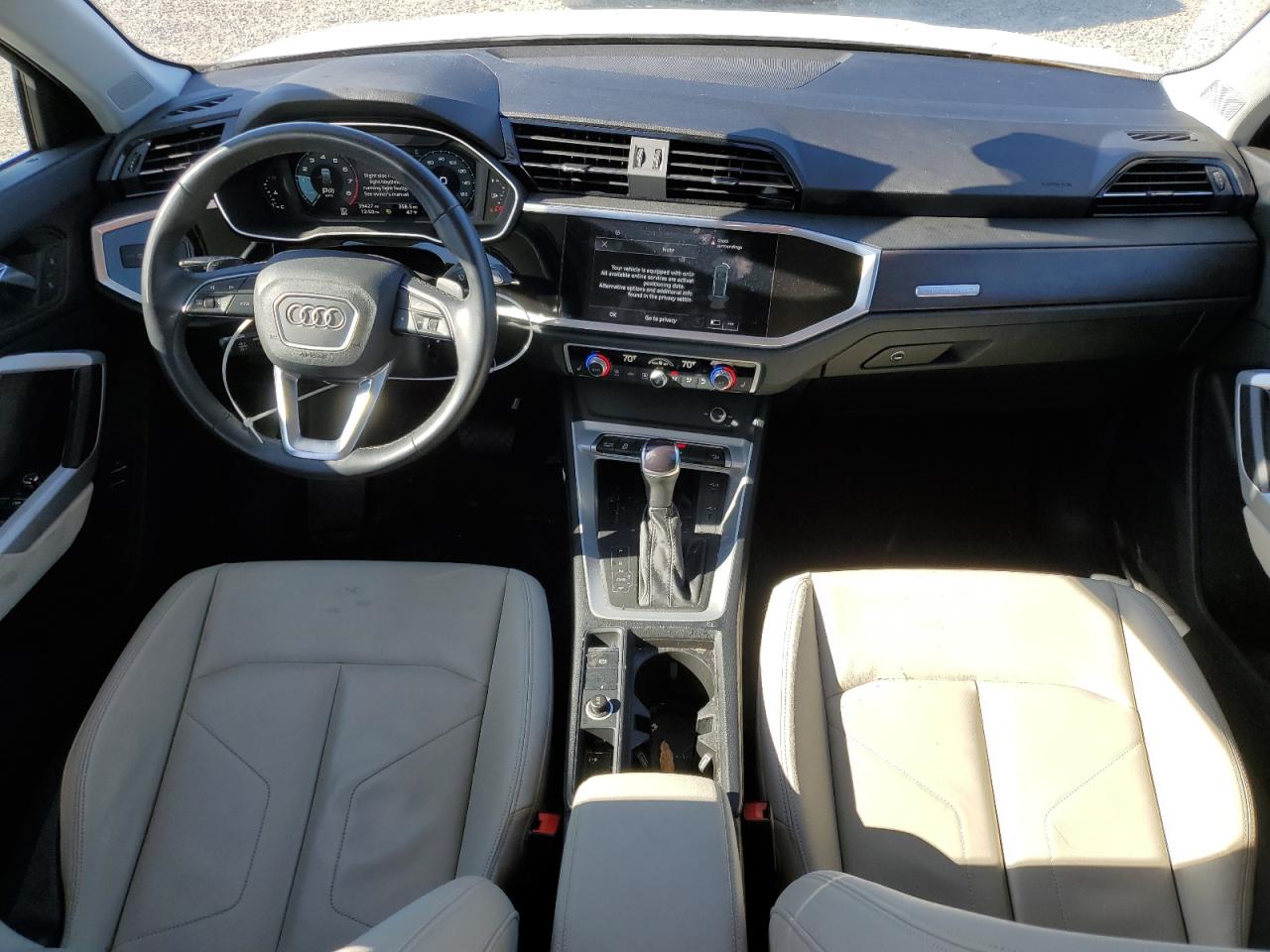 2022 Audi Q3 - Image 8