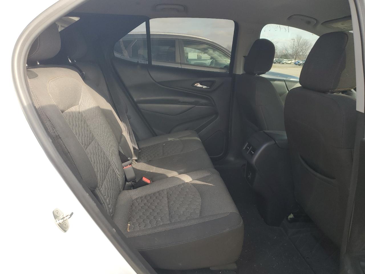 2020 Chevrolet Equinox - Image 11