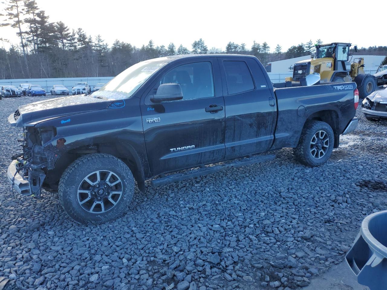 2016 TOYOTA TUNDRA